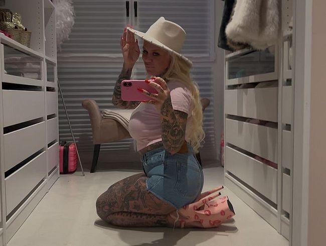 Jeans Shorts w*xxen! spri** auf meinen prallen ars**!