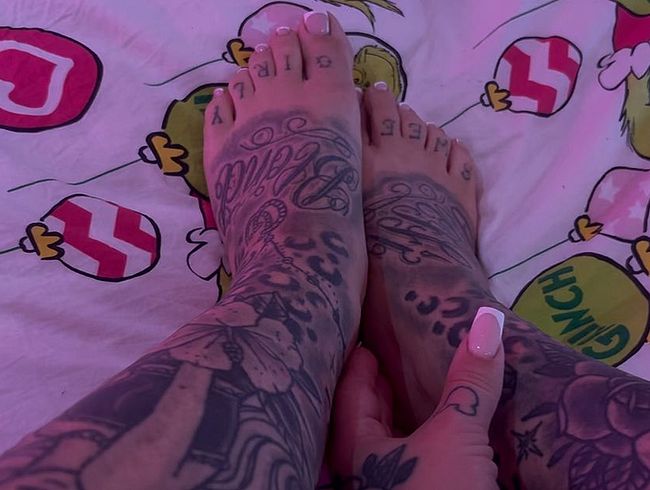 SteffiBlond's Porno Video: Fresh nails w*xx w*xx - spri** auf die geilen Nägel!