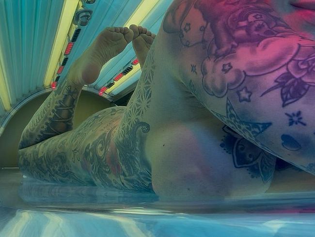 SteffiBlond's Porno Video: SONNENBANK STEFFI - unter der Bank geht es zur Sache!