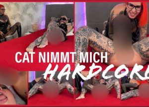 SteffiBlond Porno Video: CAT NIMMT MICH hard**re | gefess*lt zum Höhepunkt
