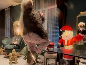 SteffiBlond Porno Video: fi** mich in meiner neuen Fell Jacke!