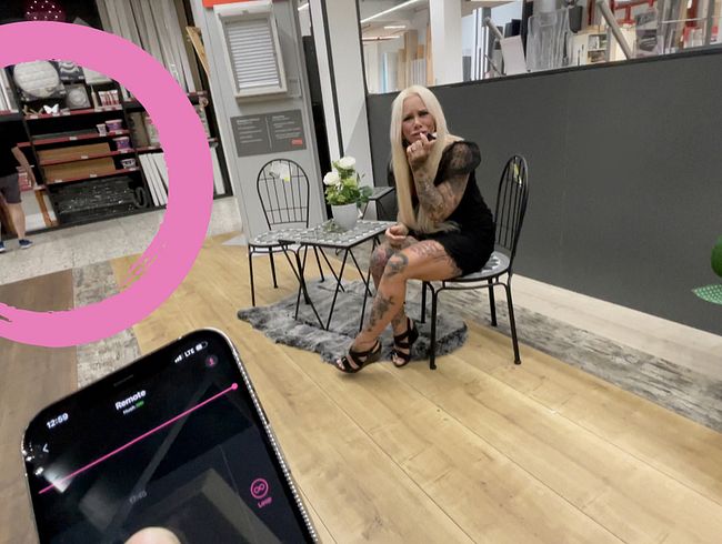 SteffiBlond Porno Video: STEUER MICH PUBLIC ana* | bis ich squirte !